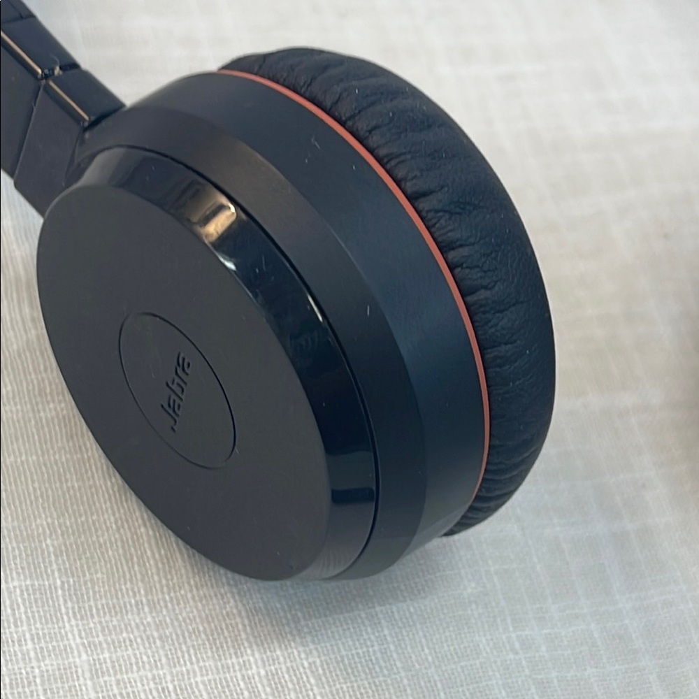 Jabra Evolve 30 II MS Wired Stereo Headset - Picture 2 of 9